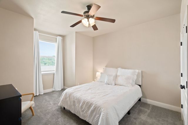 102 Brock Court, Millsap, TX 76066
