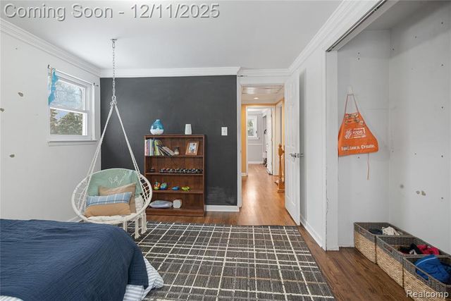 15238 Farmbrook Drive, Plymouth, MI 48170