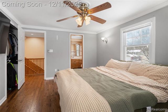 15238 Farmbrook Drive, Plymouth, MI 48170