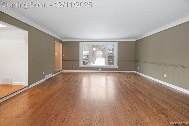 15238 Farmbrook Drive, Plymouth, MI 48170