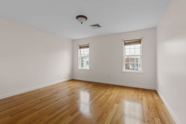 17 Snowden Way, Boston, MA 02124