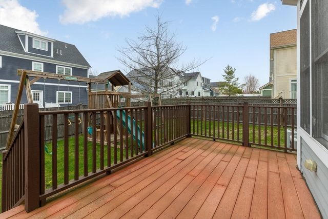 17 Snowden Way, Boston, MA 02124