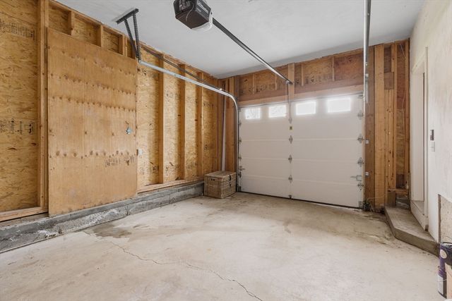 17 Snowden Way, Boston, MA 02124