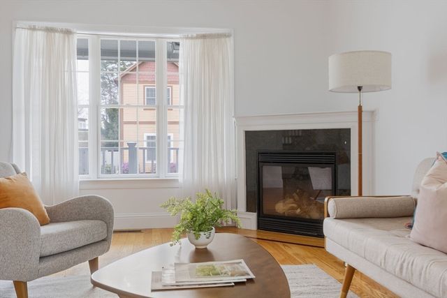 17 Snowden Way, Boston, MA 02124