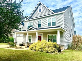 939 Ronald Reagan Drive, Fayetteville, NC 28311