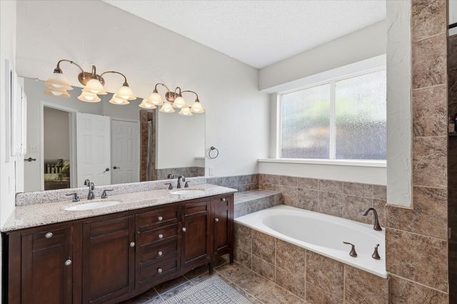 2304 Stoney Brook Lane, Flower Mound, TX 75028