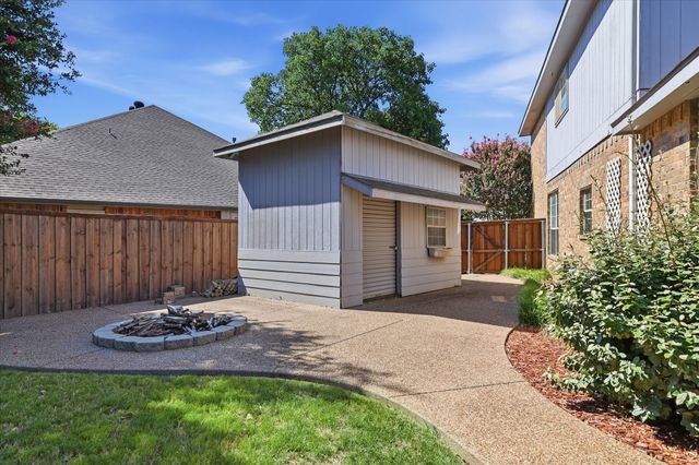 2304 Stoney Brook Lane, Flower Mound, TX 75028