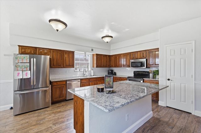 2304 Stoney Brook Lane, Flower Mound, TX 75028