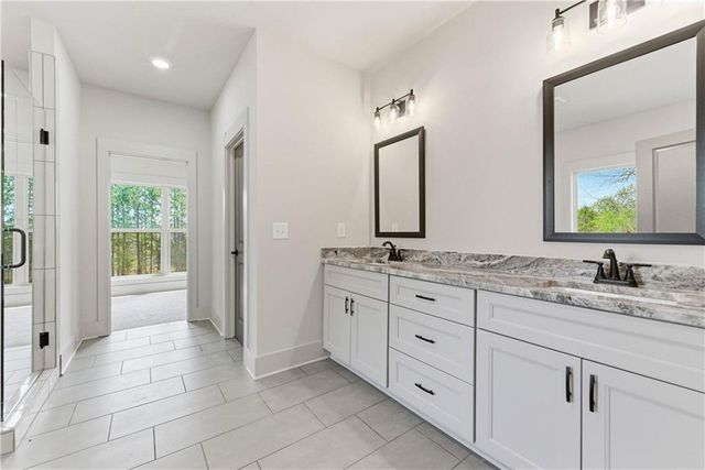 158 Races Road, Hoschton, GA 30548