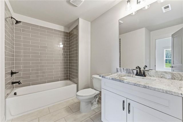 158 Races Road, Hoschton, GA 30548