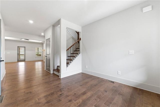 158 Races Road, Hoschton, GA 30548