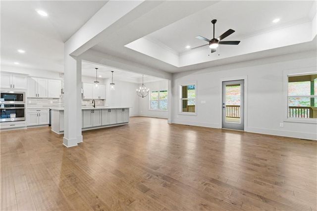 158 Races Road, Hoschton, GA 30548