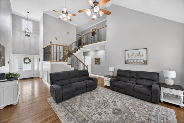 4950 Curtis Dr, Cookeville, TN 38506