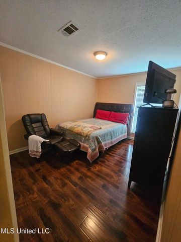 5004 Rollingwood Estate Drive, Vicksburg, MS 39180