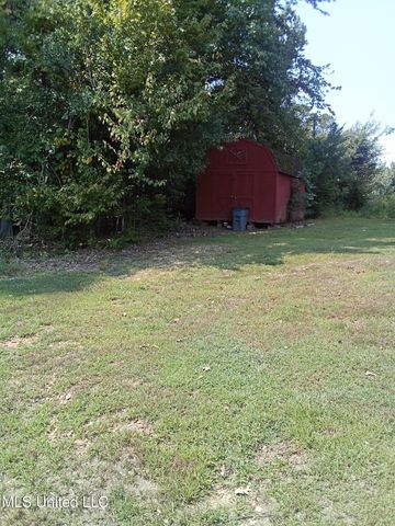 5004 Rollingwood Estate Drive, Vicksburg, MS 39180