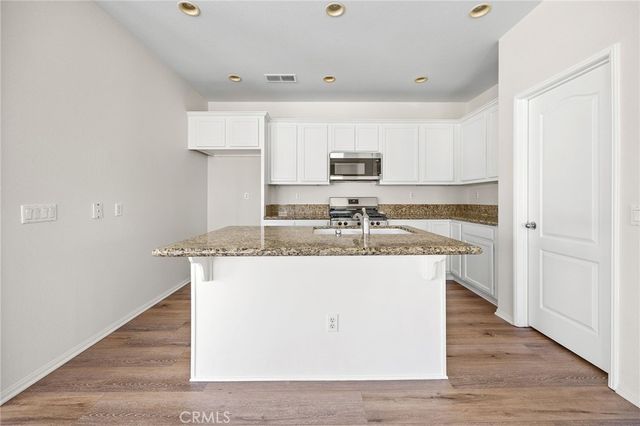 1863 Orchard Park Court, San Jacinto, CA 92583