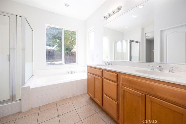 1863 Orchard Park Court, San Jacinto, CA 92583