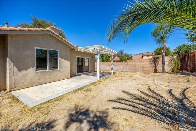 1863 Orchard Park Court, San Jacinto, CA 92583