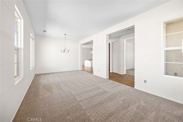 1863 Orchard Park Court, San Jacinto, CA 92583