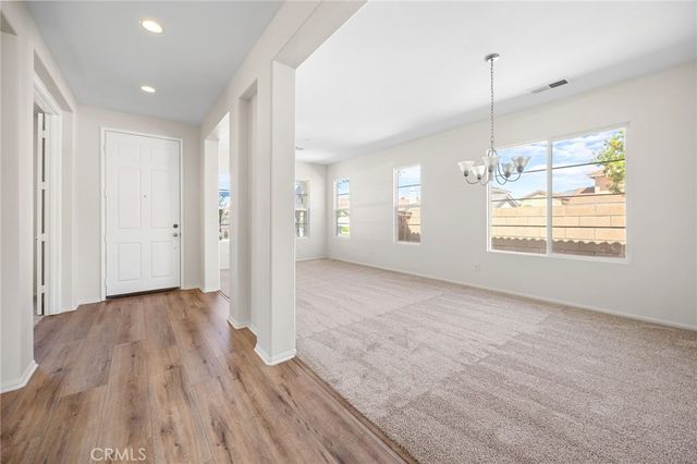 1863 Orchard Park Court, San Jacinto, CA 92583