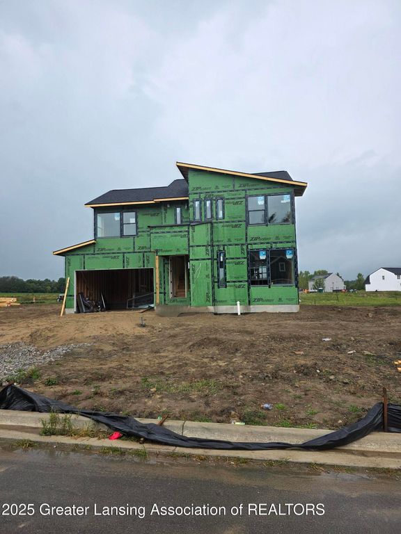 15260 Nottingham Fields Parkway, Lansing, MI 48906