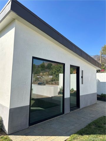 3279 Laurice Avenue, Altadena, CA 91001