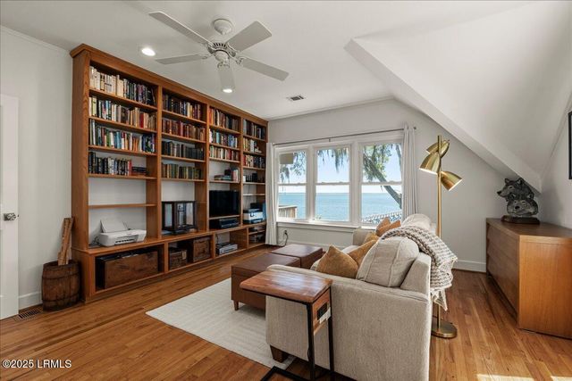 121 Alston Road, Beaufort, SC 29907