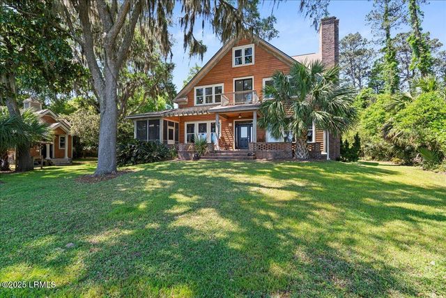 121 Alston Road, Beaufort, SC 29907