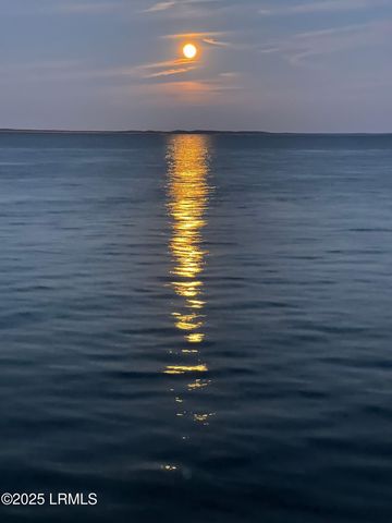 121 Alston Road, Beaufort, SC 29907