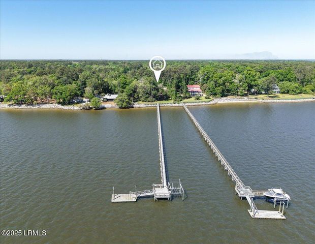 121 Alston Road, Beaufort, SC 29907