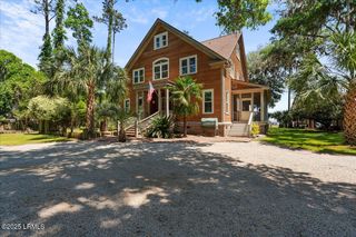 121 Alston Road, Beaufort, SC 29907