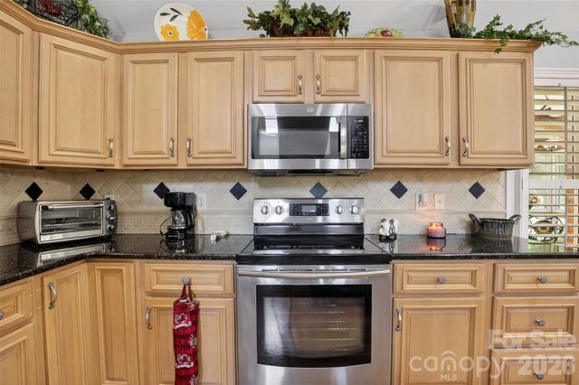 8234 Dennis Road, Charlotte, NC 28227