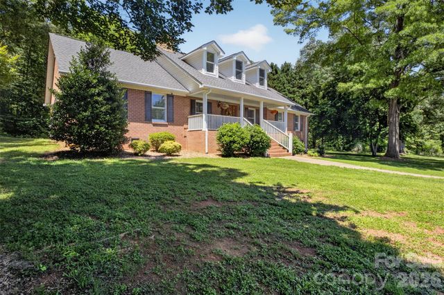 8234 Dennis Road, Charlotte, NC 28227