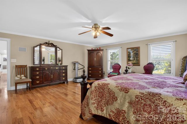 8234 Dennis Road, Charlotte, NC 28227
