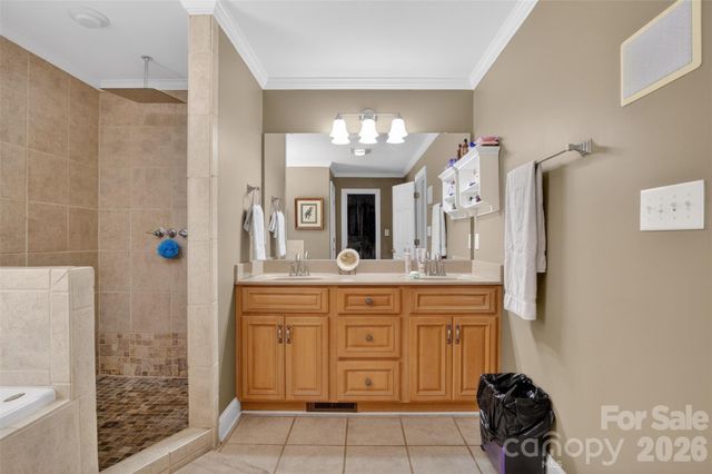 8234 Dennis Road, Charlotte, NC 28227