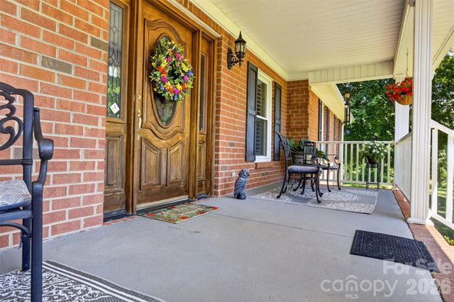 8234 Dennis Road, Charlotte, NC 28227