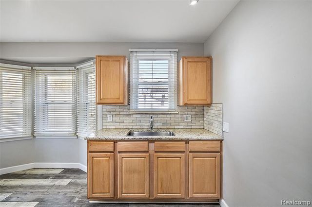 3814 Thomas Avenue, Berkley, MI 48072