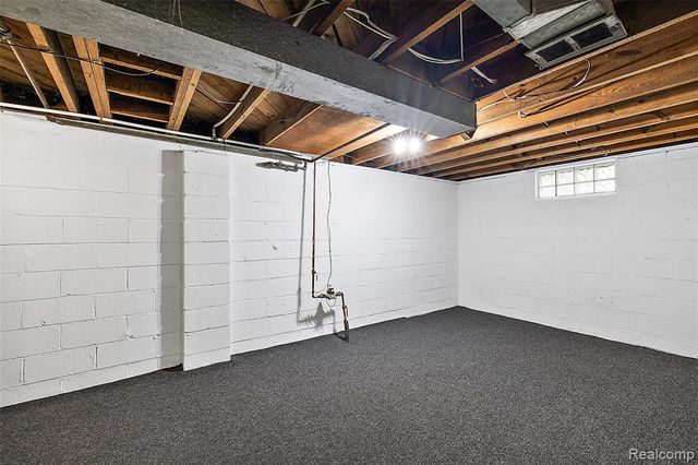 3814 Thomas Avenue, Berkley, MI 48072