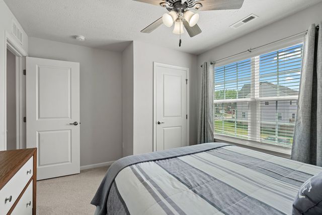 6 Cascade Drive, Fairborn, OH 45324