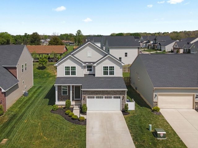 6 Cascade Drive, Fairborn, OH 45324