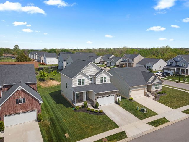 6 Cascade Drive, Fairborn, OH 45324