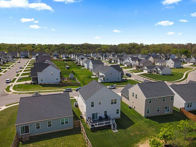 6 Cascade Drive, Fairborn, OH 45324