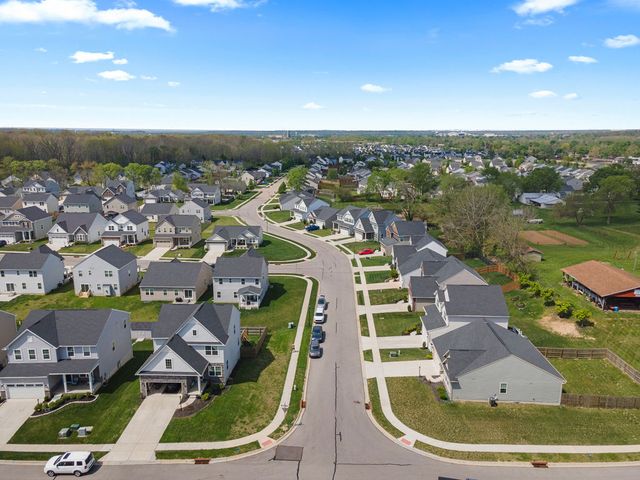 6 Cascade Drive, Fairborn, OH 45324
