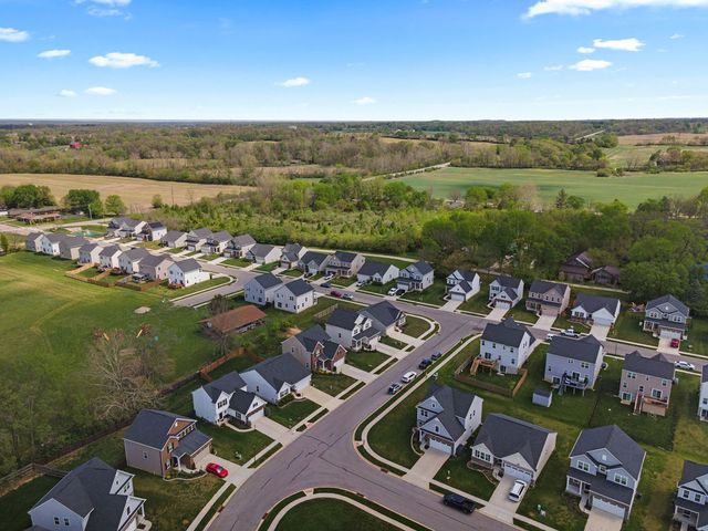 6 Cascade Drive, Fairborn, OH 45324