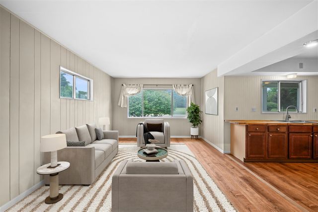 118 Schirmer Parkway, Buchanan, MI 49107