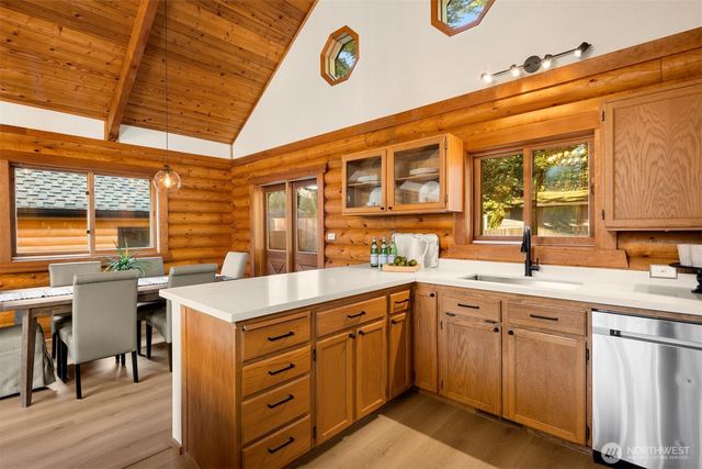 44422 SE 142nd Place, North Bend, WA 98045