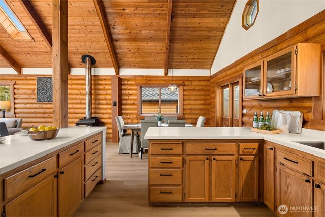 44422 SE 142nd Place, North Bend, WA 98045
