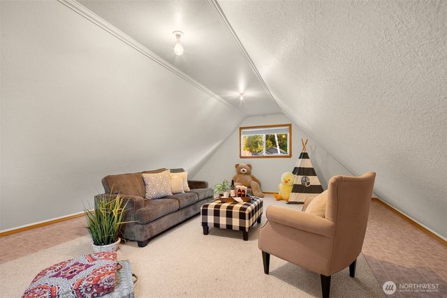 44422 SE 142nd Place, North Bend, WA 98045