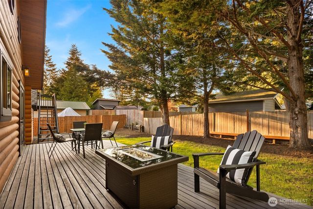 44422 SE 142nd Place, North Bend, WA 98045