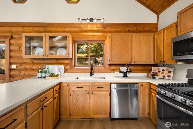 44422 SE 142nd Place, North Bend, WA 98045